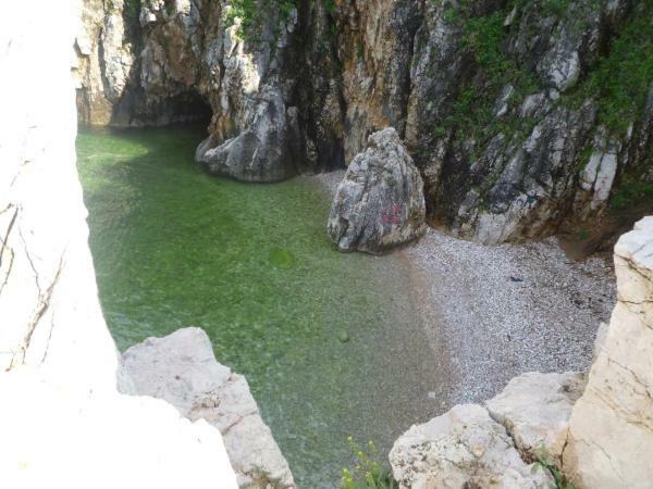 Apartment Vrbenka Vrbnik Kültér fotó